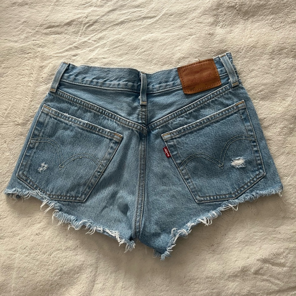 Levi's Women's Light Blue Frayed Denim Shorts